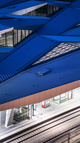 per E-Motor verstellbaren Glaslamellen