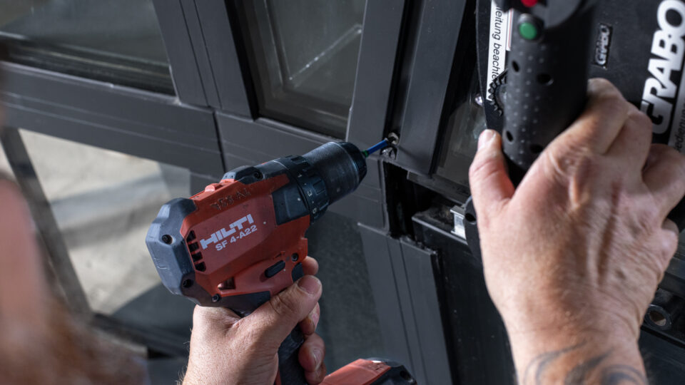 During element installation, the components are screwed together.