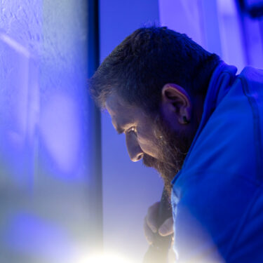 Troubleshooting by an employee: checking for water ingress or damaged seals.